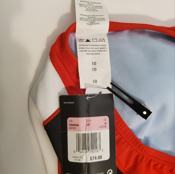 NWT! Nike Black/White/Red One Piece Swimsuit Size 10 - Picture 4 of 6